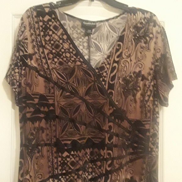 Dress ...Connected Woman - Picture 2 of 2